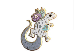 Lavender Leopard Gecko pin